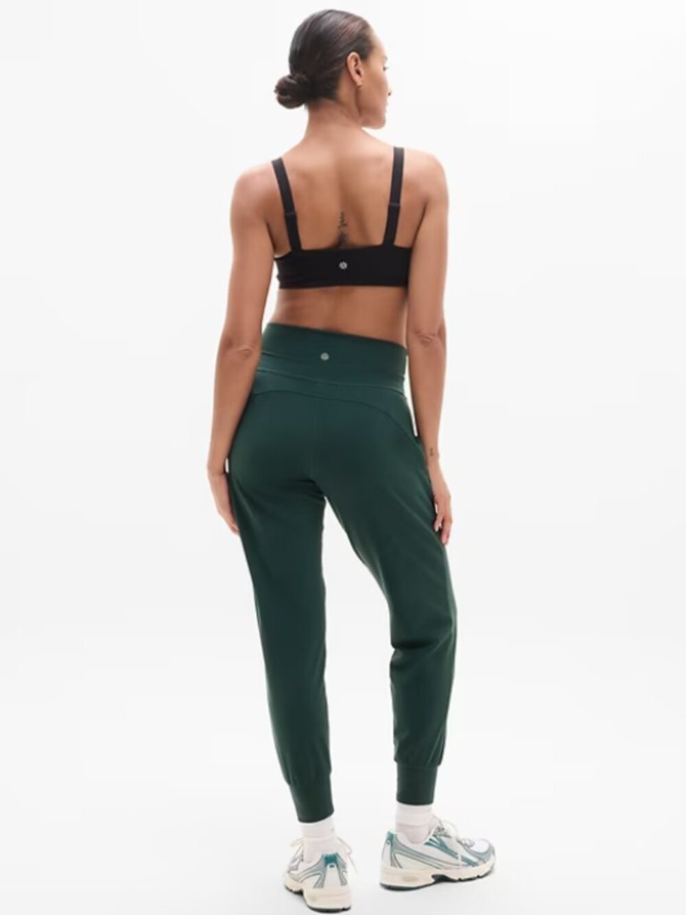 NWT ATHLETA Salutation Jogger